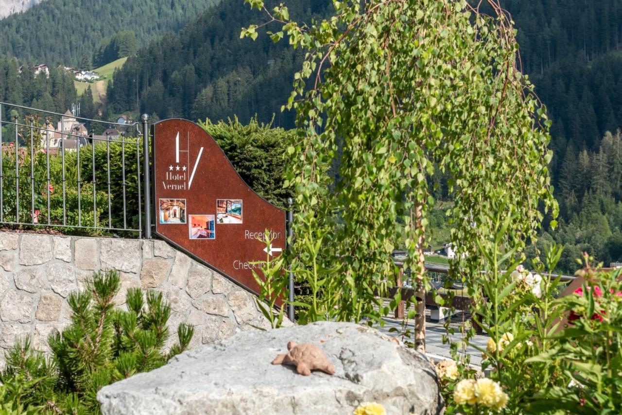 Hotel Vernel Santa Cristina Val Gardena Kültér fotó