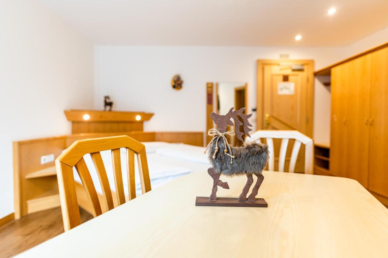 Hotel Vernel Santa Cristina Val Gardena Kültér fotó