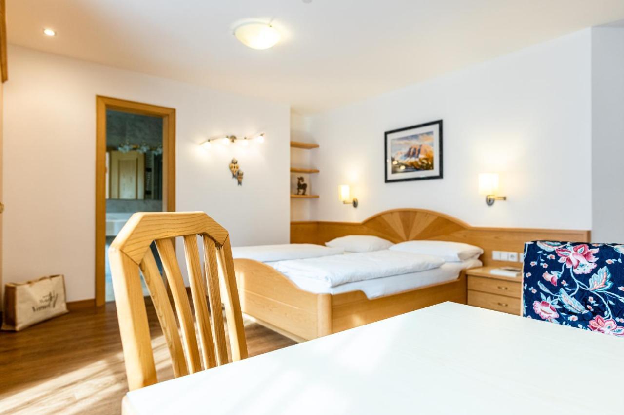 Hotel Vernel Santa Cristina Val Gardena Kültér fotó