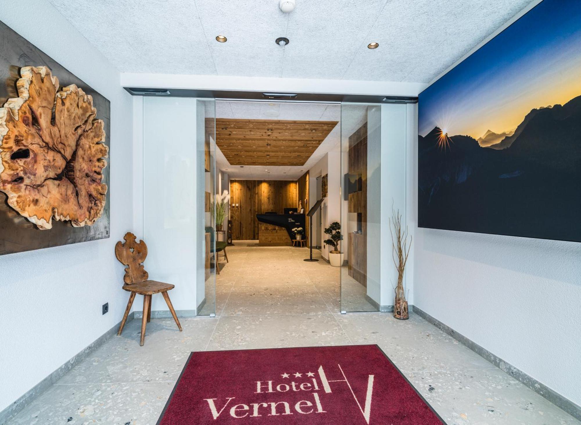 Hotel Vernel Santa Cristina Val Gardena Kültér fotó