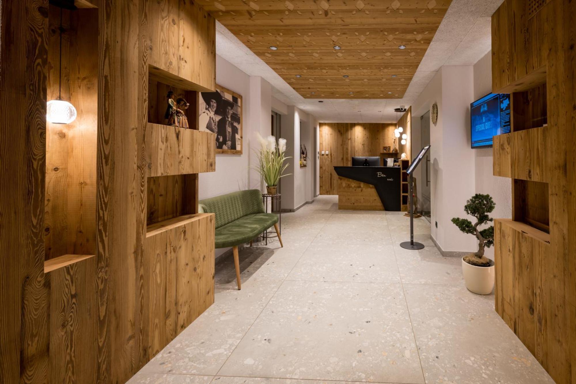 Hotel Vernel Santa Cristina Val Gardena Kültér fotó