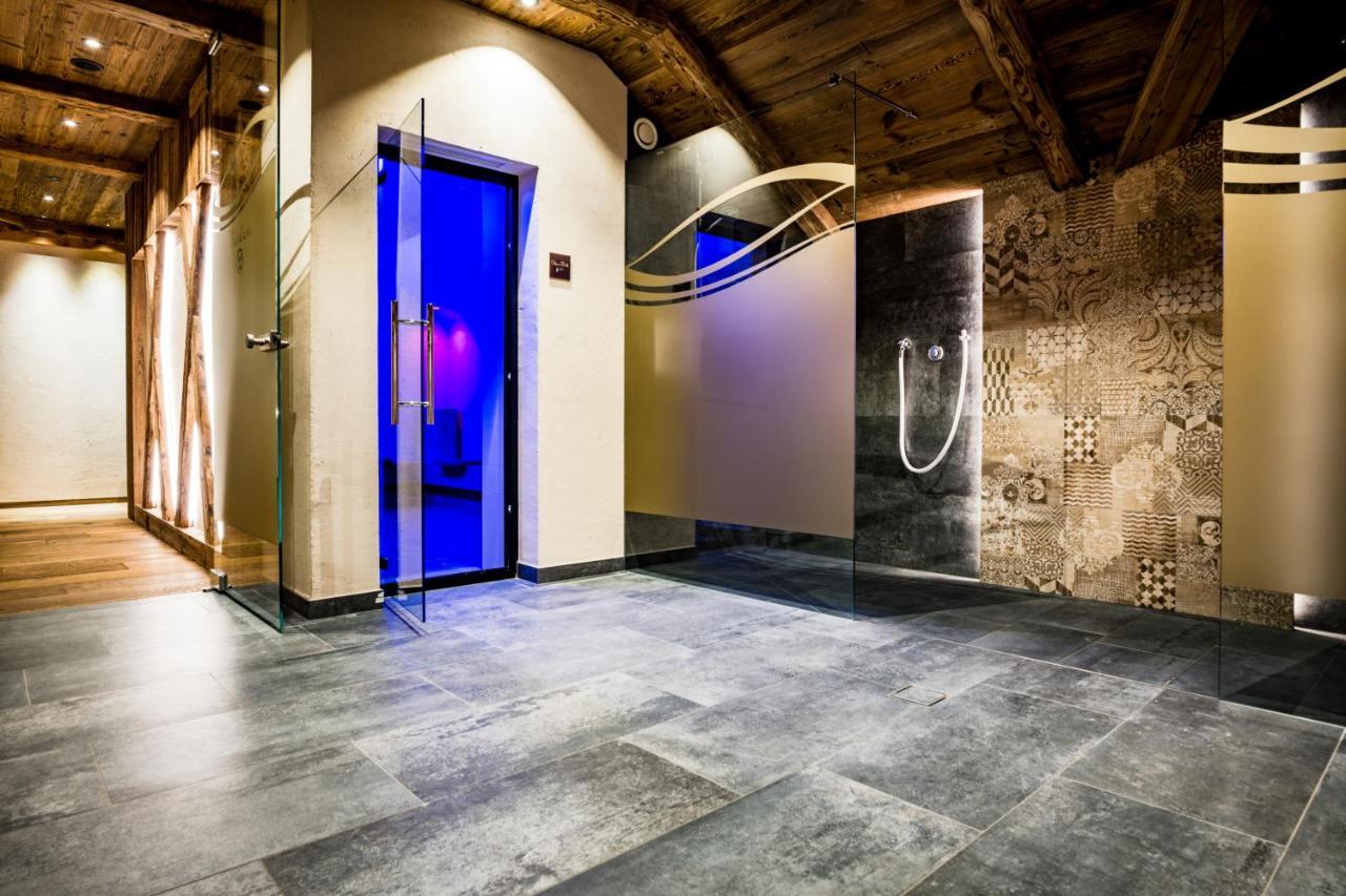 Hotel Vernel Santa Cristina Val Gardena Kültér fotó